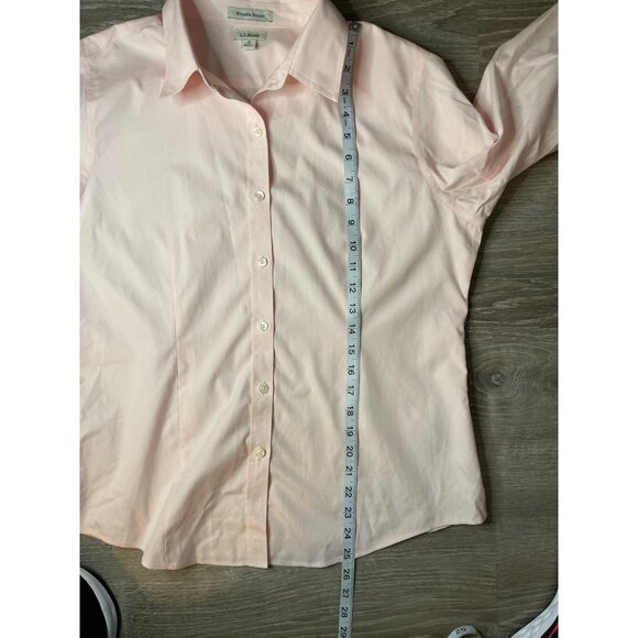 L.L. Bean Light Pink Fitted 3/4 Sleeve Button Front Wrinkle Resist Top Sz M - Picture 9 of 10
